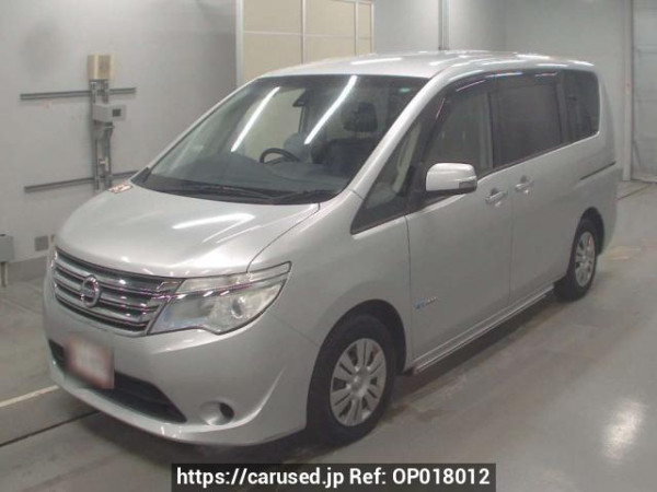 Used 2015 AT nissan serena HC26 Image[0]