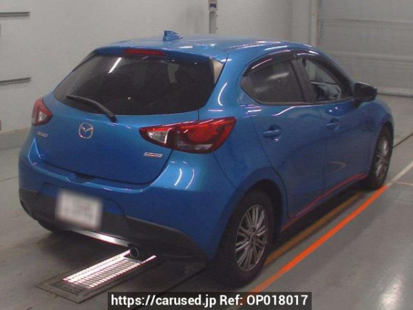 Used 2017 MT mazda demio DJ3FS Image[1]