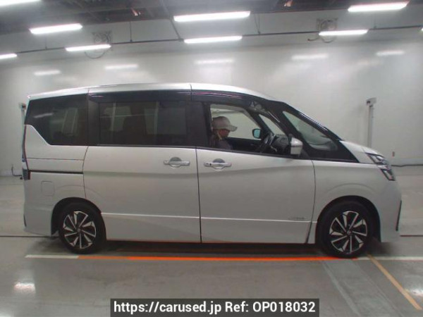 Used 2019 AT nissan serena GFC27 Image[2]