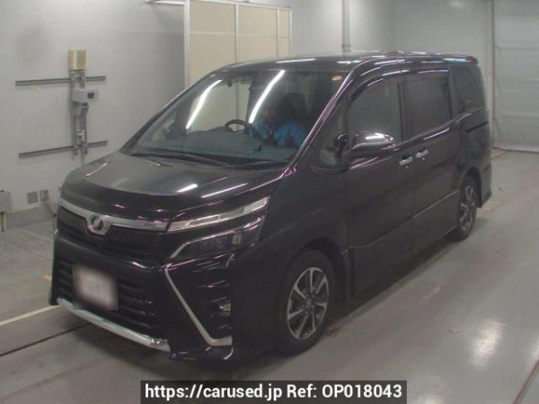 Used 2019 AT toyota voxy ZRR80W Image[0]