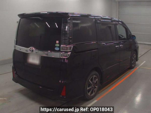 Used 2019 AT toyota voxy ZRR80W Image[1]