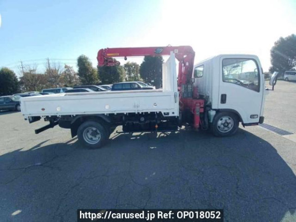 Used 2013 MT isuzu elf-truck NMR85AN Image[2]