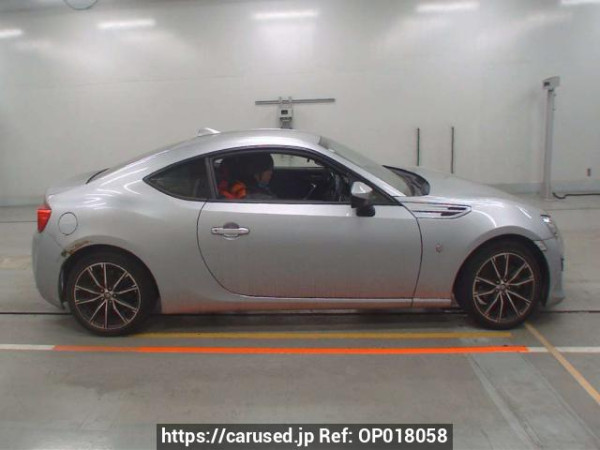 Used 2017 AT toyota 86 ZN6 Image[2]