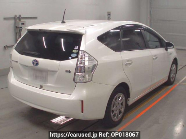 Used 2014 AT toyota prius-alpha ZVW40W Image[1]