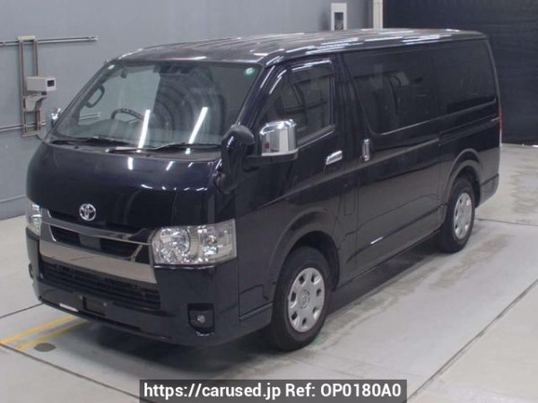 Used 2022 AT toyota hiace-van GDH201V Image[0]