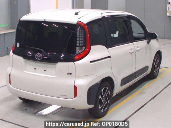 Used 2022 AT toyota sienta MXPL10G Image[1]