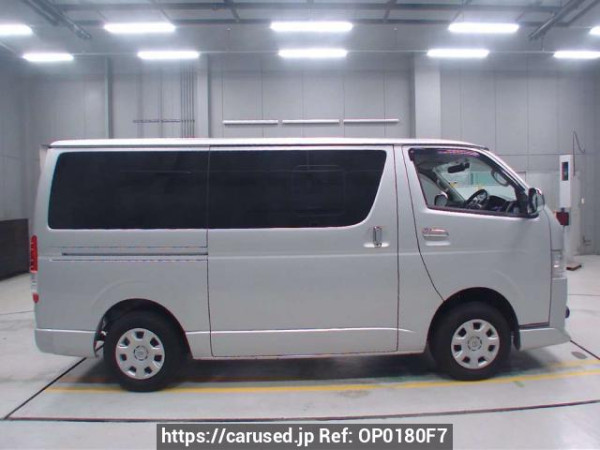 Used 2016 AT toyota regiusace-van KDH206V Image[2]