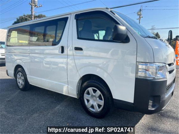 Used 2016 AT toyota hiace-van TRH200V Image[0]