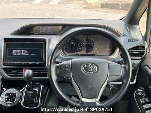 Used 2017 AT toyota noah ZRR80G Image[2]