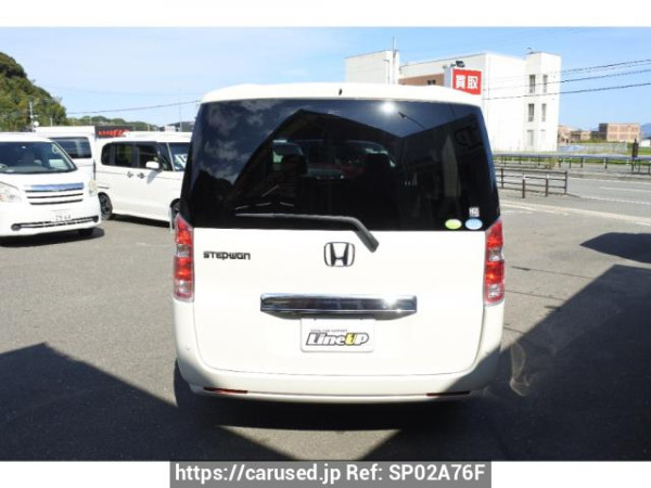 Used 2010 AT honda step-wgn RK1 Image[2]