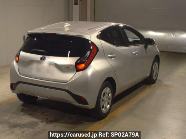 Used 2025 AT toyota aqua MXPK11 Image[1]
