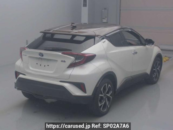 Used 2019 AT toyota c-hr ZYX10 Image[1]