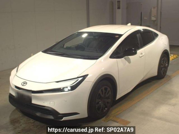 Used 2024 AT toyota prius ZVW60 Image[0]