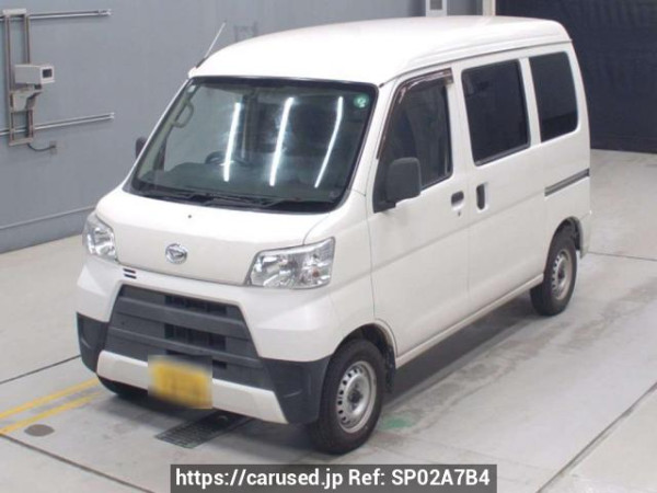 Used 2018 MT daihatsu hijet-cargo S321V Image[0]