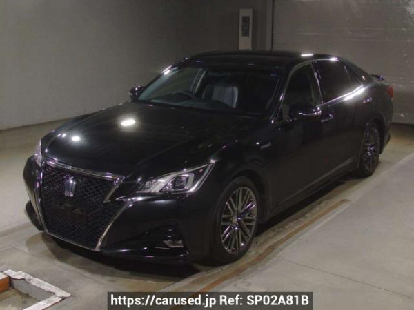 Used 2015 AT toyota crown-hybrid AWS210 Image[0]