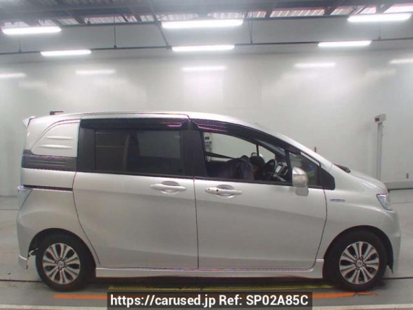 Used 2012 AT honda freed-spike-hybrid GP3 Image[2]