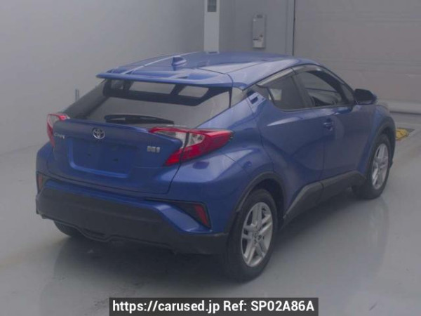 Used 2022 AT toyota c-hr ZYX11 Image[1]