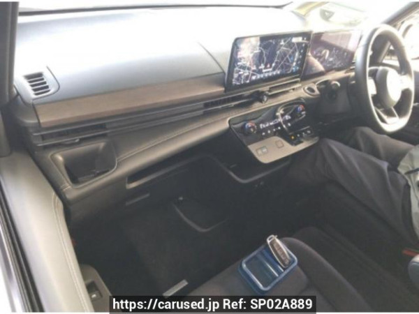 Used 2025 AT nissan serena GFC28 Image[2]