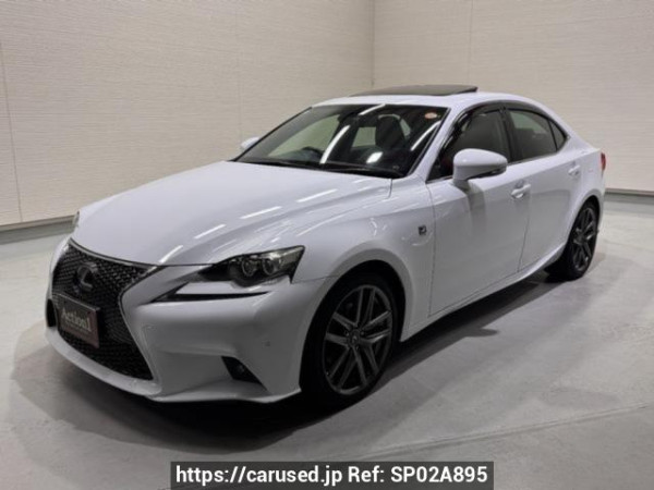 Used 2014 AT lexus is AVE30 Image[0]