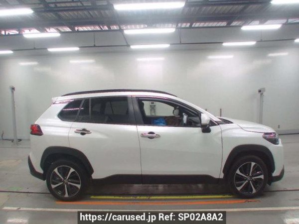Used 2025 AT toyota corolla-cross ZVG13 Image[2]