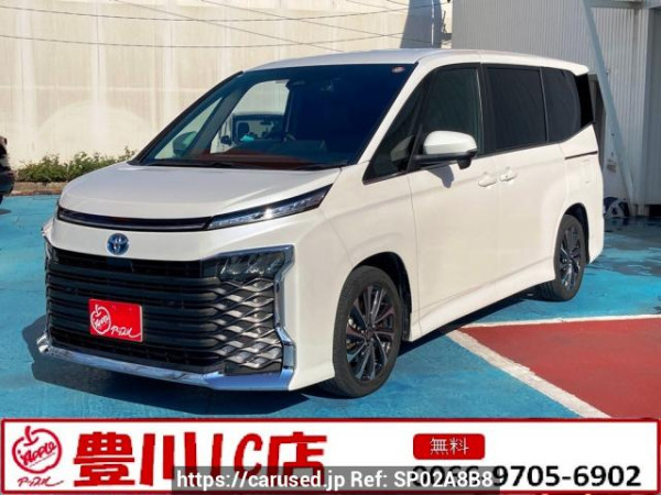 Used 2023 AT toyota voxy ZWR90W Image[0]