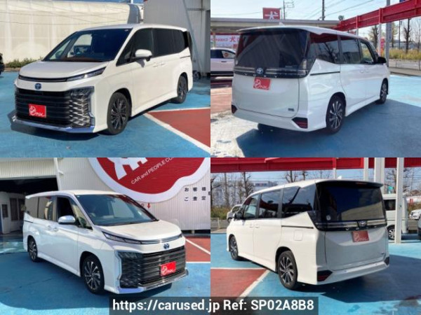 Used 2023 AT toyota voxy ZWR90W Image[1]