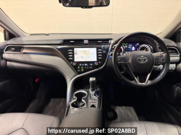 Used 2020 AT toyota camry AXVH70 Image[1]