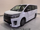 Toyota Voxy ZRR80W