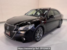 Toyota Crown Hybrid AWS210