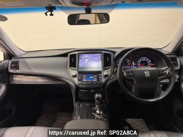 Used 2013 AT toyota crown GRS210 Image[1]
