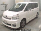 Toyota Voxy ZRR70W