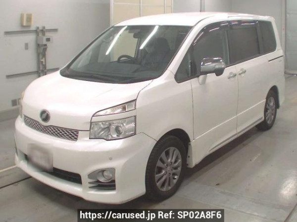 Used 2012 AT toyota voxy ZRR70W Image[0]
