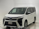 Toyota Voxy ZWR80W