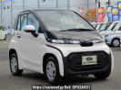 Toyota C+Pod RMV12