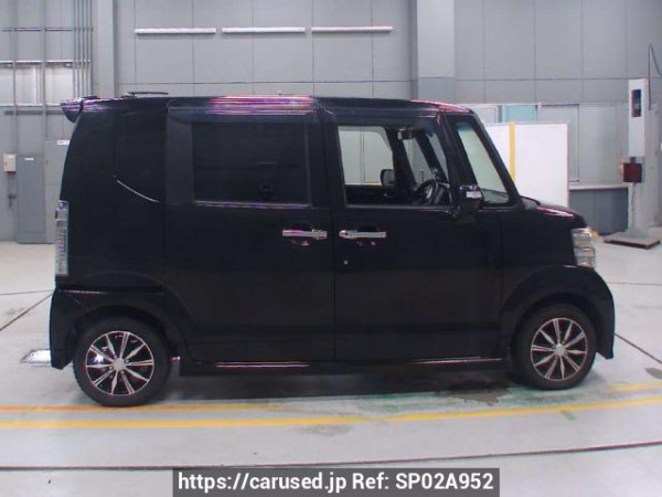 Used 2017 AT honda n-box-custom JF1 Image[2]