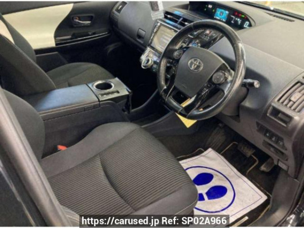 Used 2016 AT toyota prius-alpha ZVW41W Image[2]