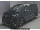 Toyota Voxy ZRR80W