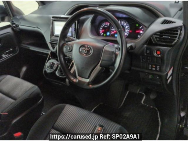 Used 2019 AT toyota voxy ZRR80W Image[2]