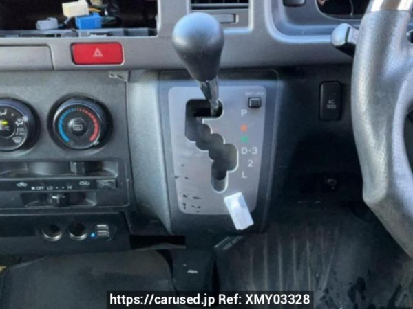 Used 2004 AT toyota hiace-van KDH205V Image[21]