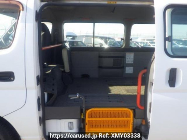 Used 2006 AT nissan caravan-bus DWMGE25 Image[13]