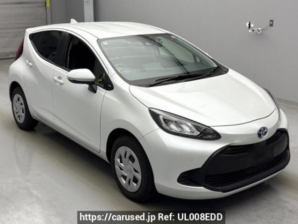 Used 2022 AT toyota aqua MXPK16 Image[2]