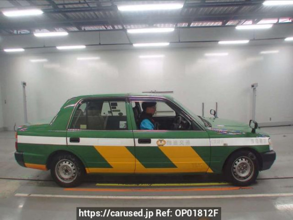 Used 2013 AT toyota crown-comfort TSS10 Image[2]