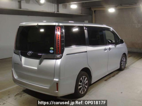 Used 2018 AT toyota esquire ZRR80G Image[1]