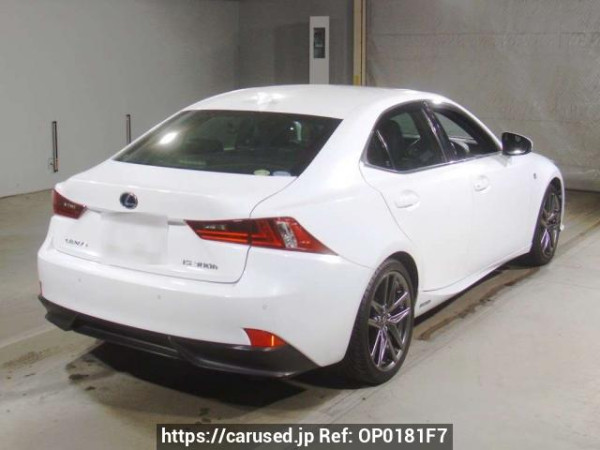 Used 2013 AT lexus is AVE30 Image[1]