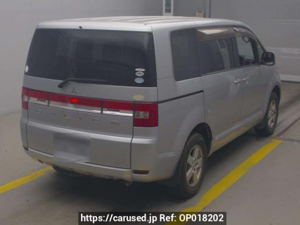 Used 2011 AT mitsubishi delica-d5 CV4W Image[1]