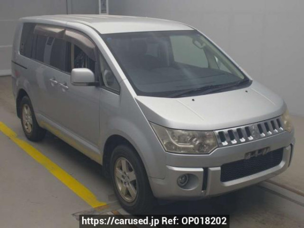 Used 2011 AT mitsubishi delica-d5 CV4W Image[2]