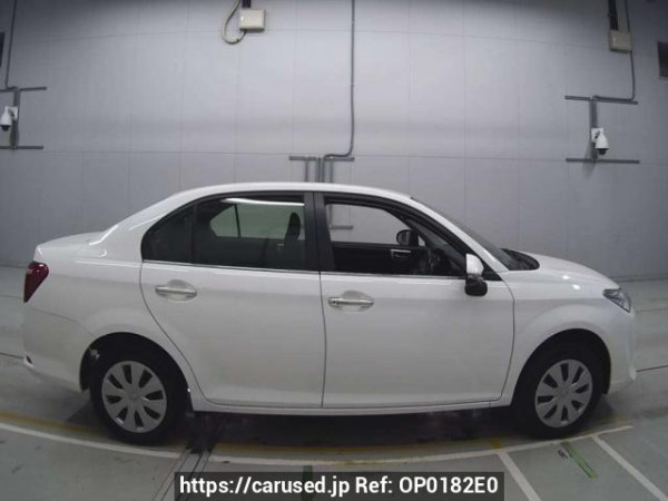 Used 2015 AT toyota corolla-axio NZE164 Image[2]