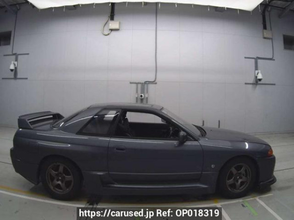 Used 1992 MT nissan skyline BNR32 Image[2]