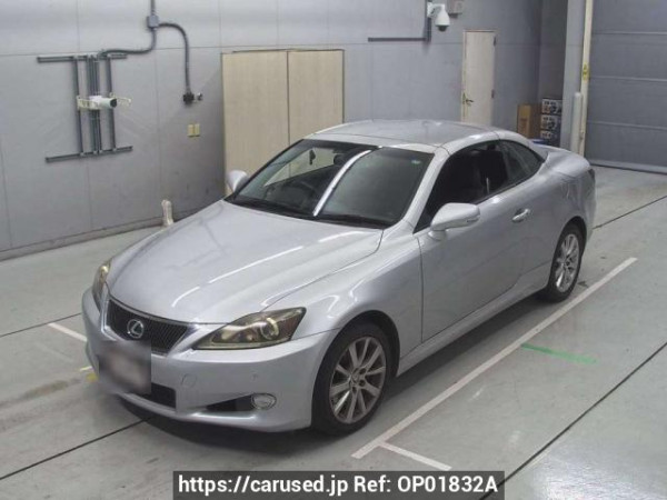 Used 2010 AT lexus is GSE20 Image[0]