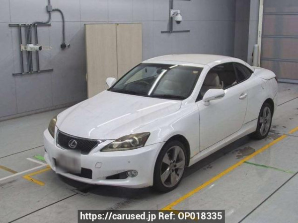 Used 2012 AT lexus is GSE20 Image[0]